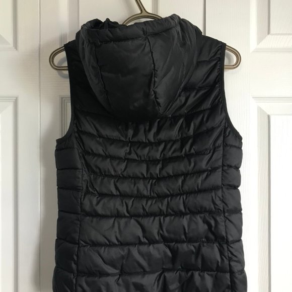 Black Vest - Picture 4 of 6
